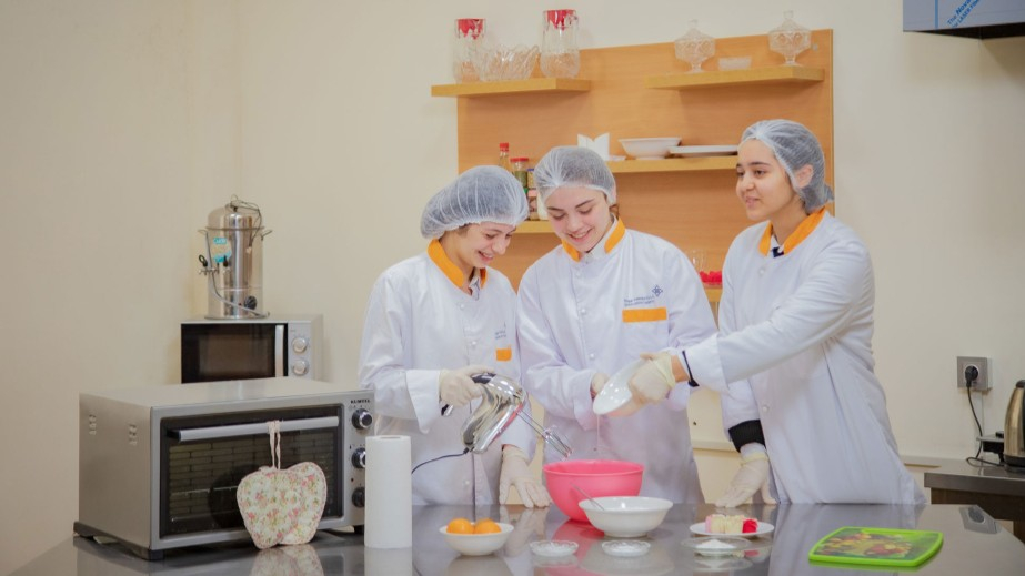 Peşə təhsilində təhsilalanların bərpası prosesi BAŞLAYIB