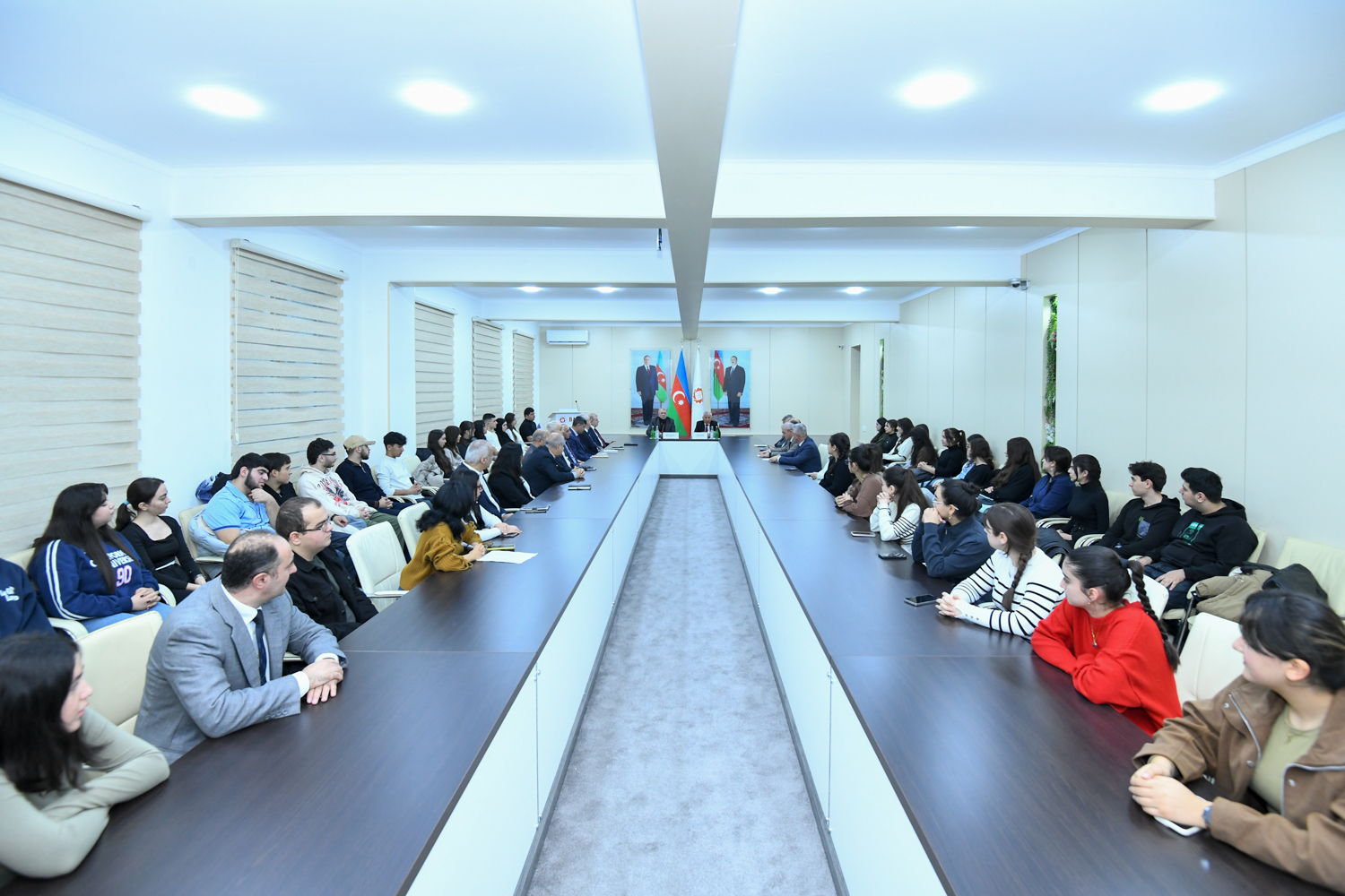 BMU-da dünyaşöhrətli alim Məsud Əfəndiyevlə görüş keçirilib