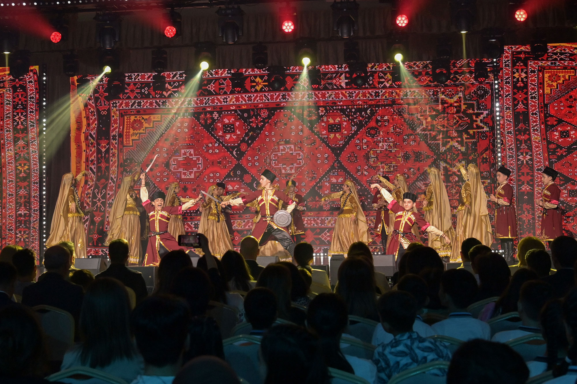 Şuşada beynəlxalq uşaq yaradıcılıq festivalı keçirilib