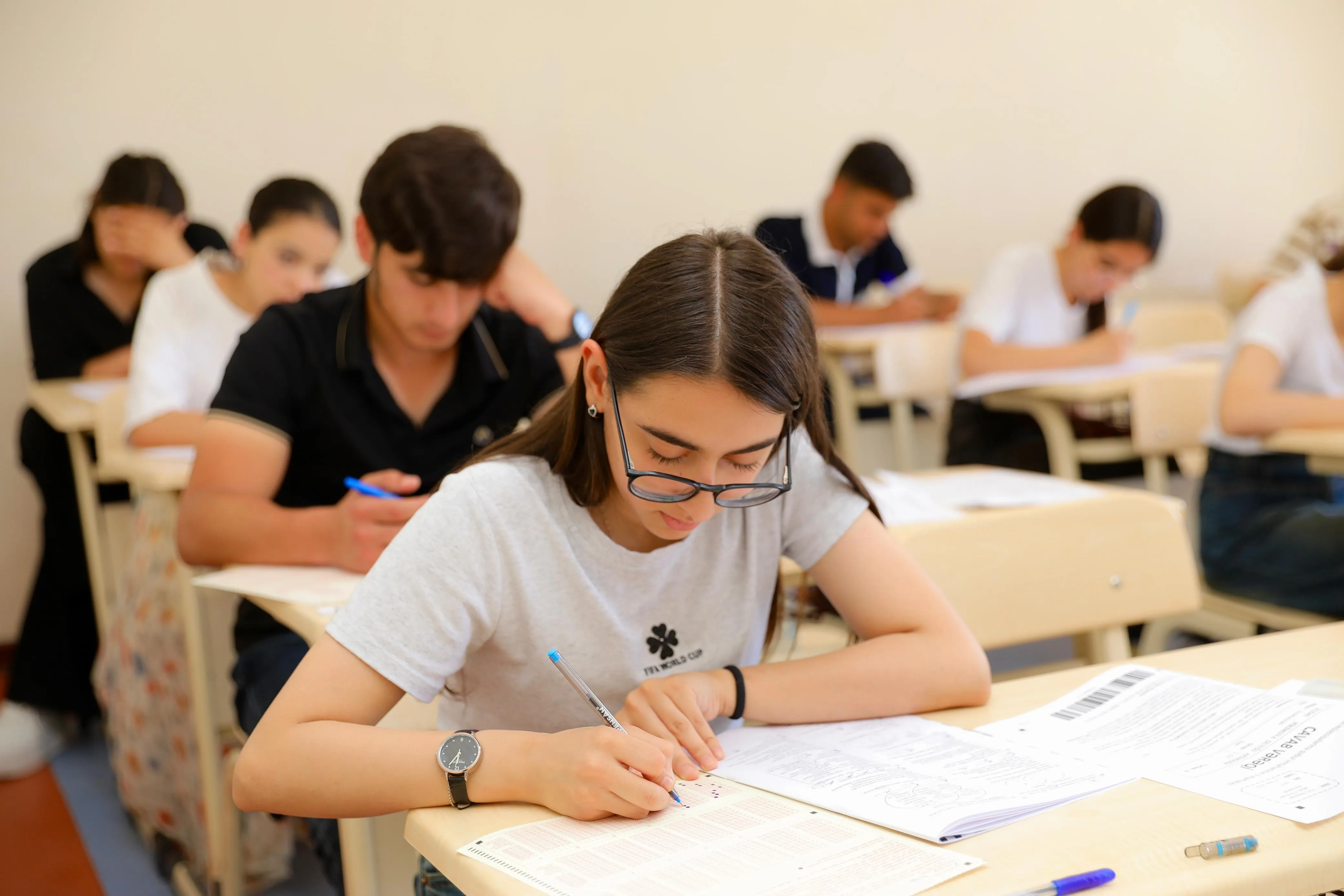 Universitetlərdə 3 mindən artıq boş yer qalıb
