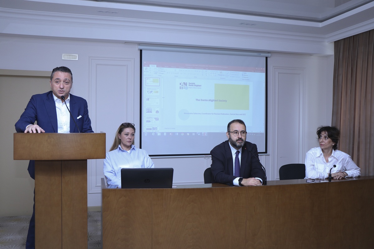 AzMİU-da italyan dili üzrə PLIDA sertifikasiya imtahanlarının rəsmi başlanğıcı elan olunub