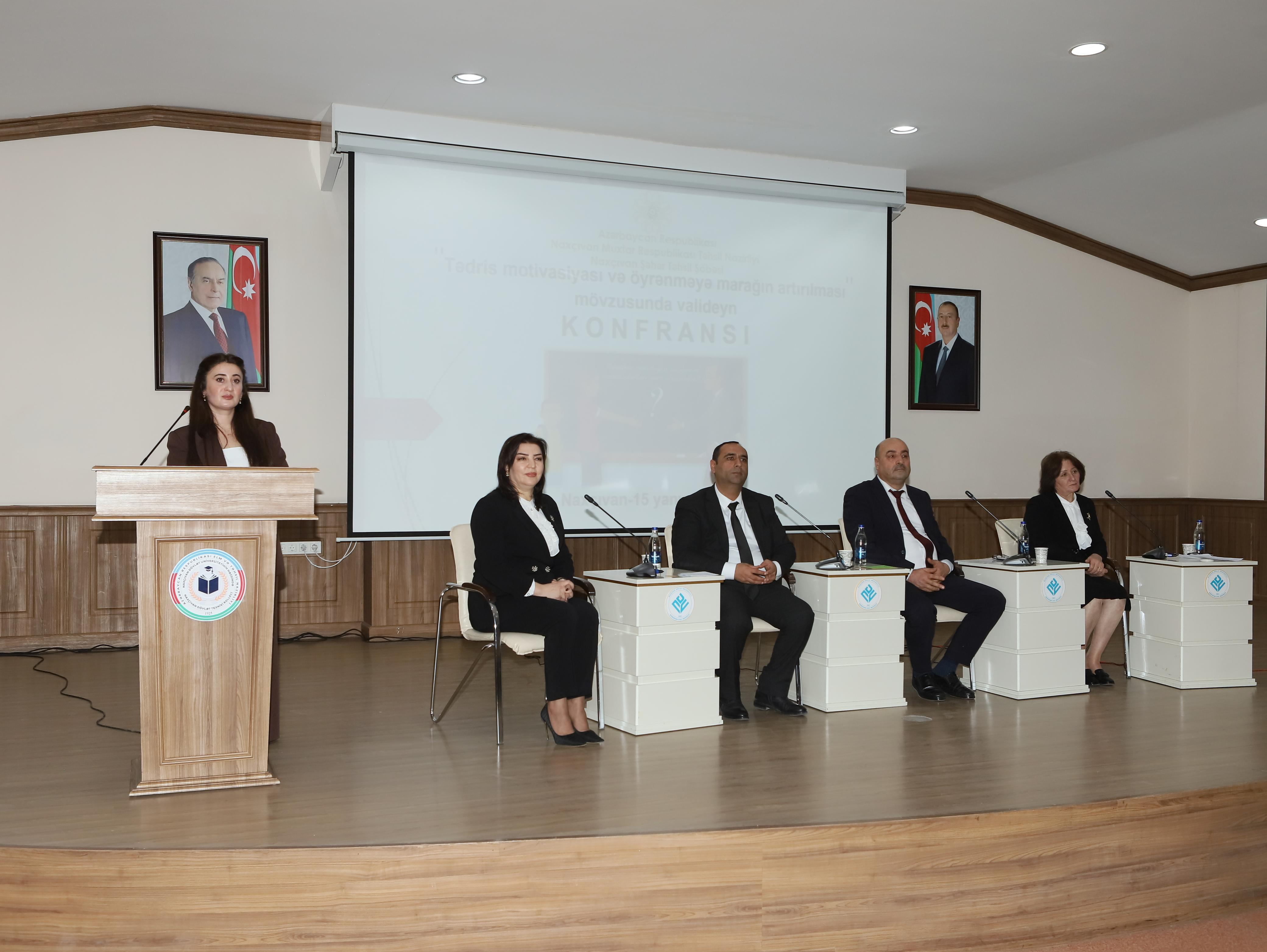 Naxçıvanda məktəb-ailə tərəfdaşlığı müzakirə olunub