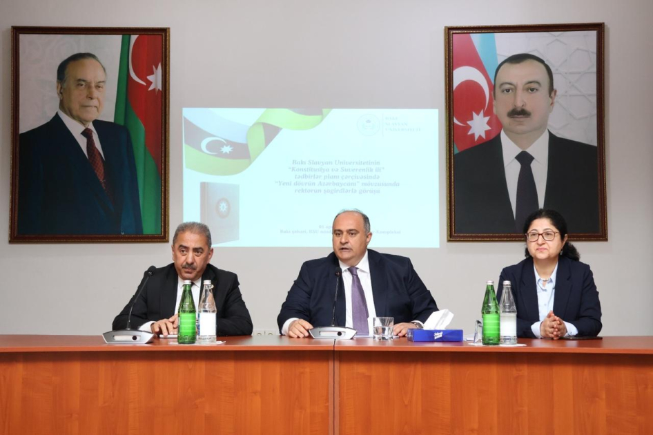 BSU-nun rektoru “Yeni dövrün Azərbaycanı” mövzusunda şagirdlərlə növbəti görüş keçirib