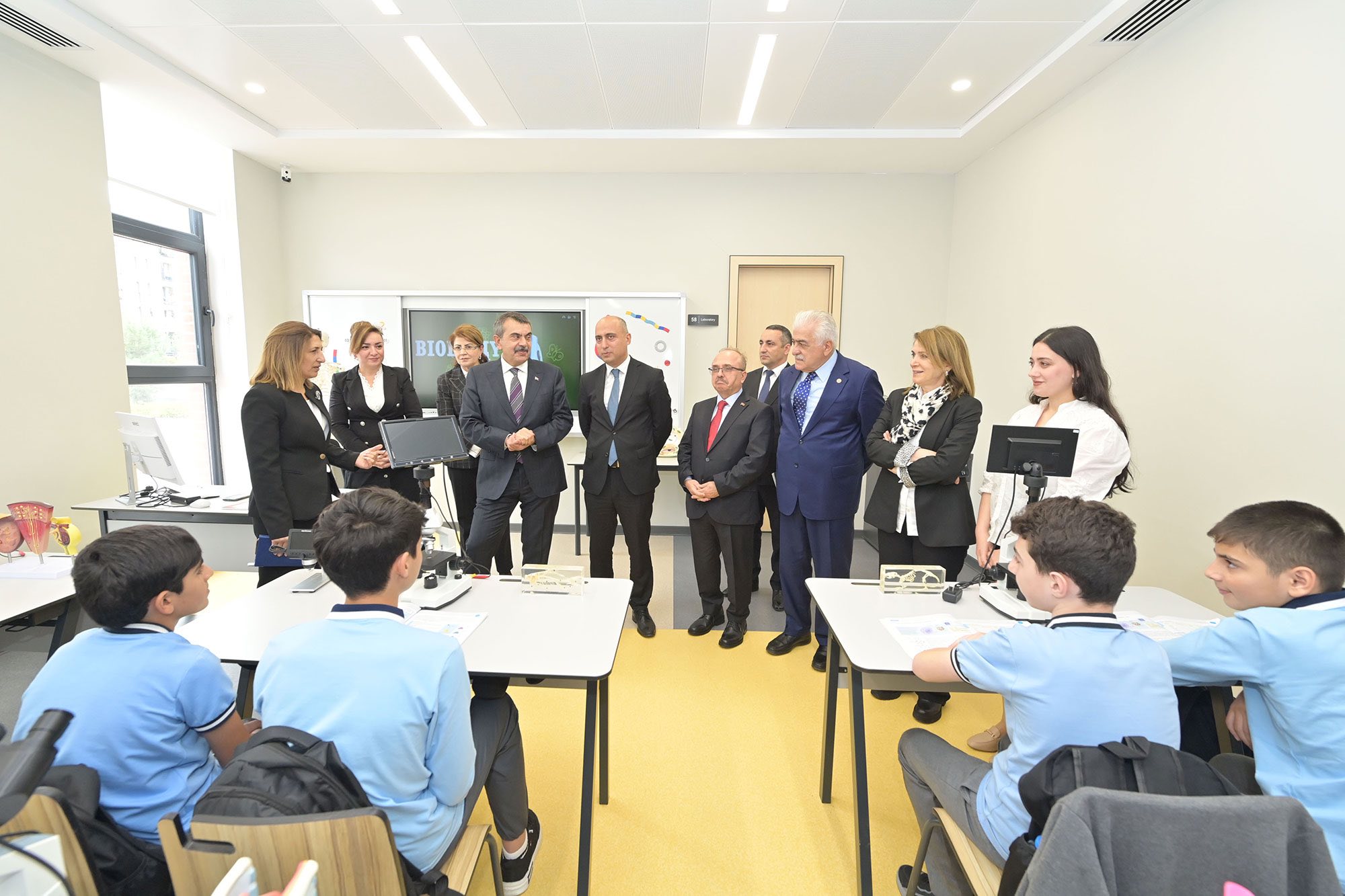 Türkiyənin milli təhsil naziri Şuşa, Füzuli, Ağdam məktəblərində olub