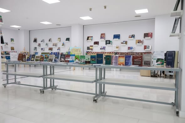 MEK-ə yeni daxil olan ədəbiyyatın sərgisi keçirilir