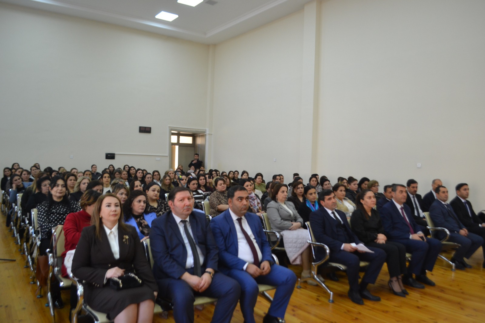 Təhsil müəssisələrində zorakılığın qarşısının alınması: məktəb–valideyn əməkdaşlığı prioritetdir