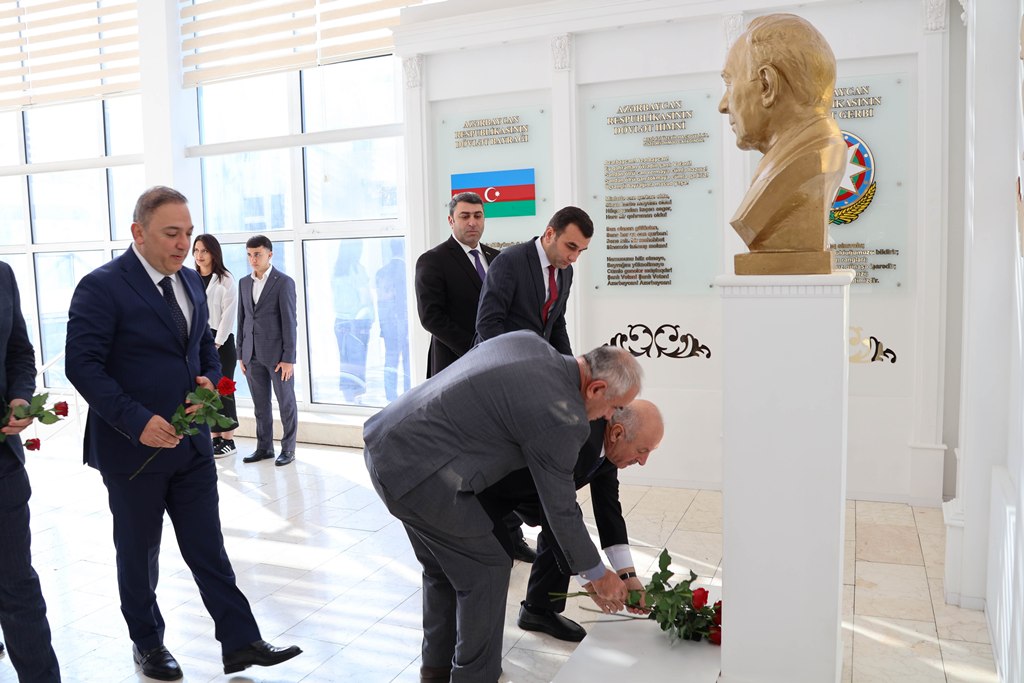 Mingəçevir Dövlət Universitetində Zəfər Günü coşqusu: Şanlı Qələbənin əzəmətinə həsr olunmuş ədəbi-bədii tədbir