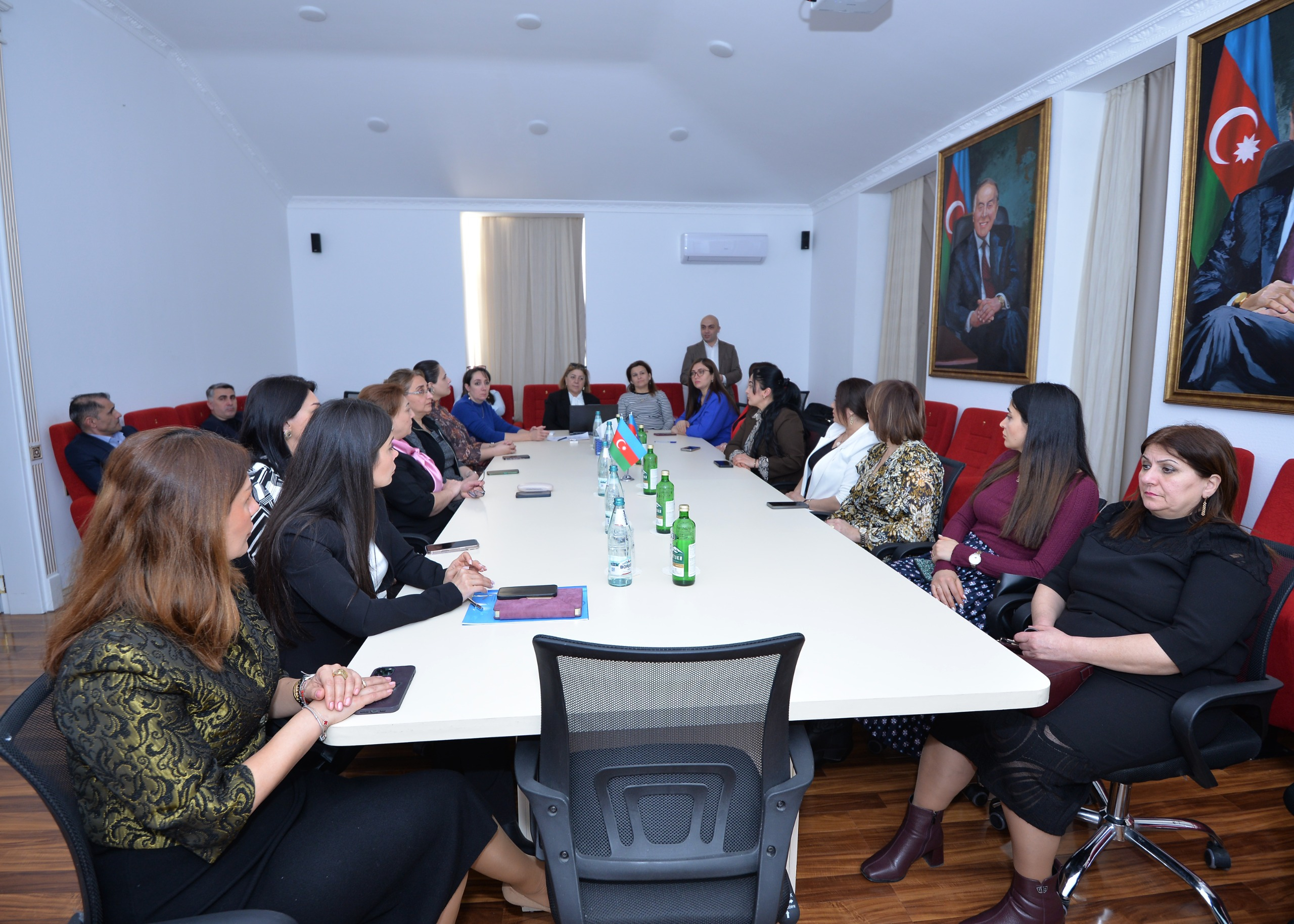 “30 nəfər öyrənəcək, 300 nəfər faydalanacaq” – Təhsil liderləri üçün yeni proqram