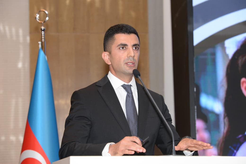Eşqi Bağırov: Olimpiada və müsabiqələrdə iştirak edən şagirdlərin sayı artıb